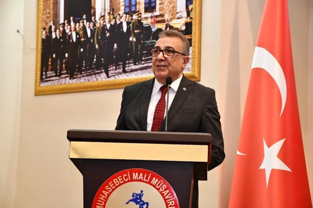 Serbest Muhasebeci Mali Müşavirlik Meslek Yasası'nın 35. Yılı Kutlandı