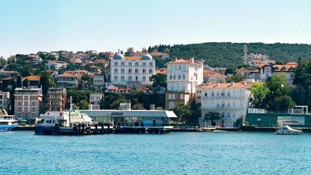 Sevgililer Günü İçin En Romantik Rota Önerileri