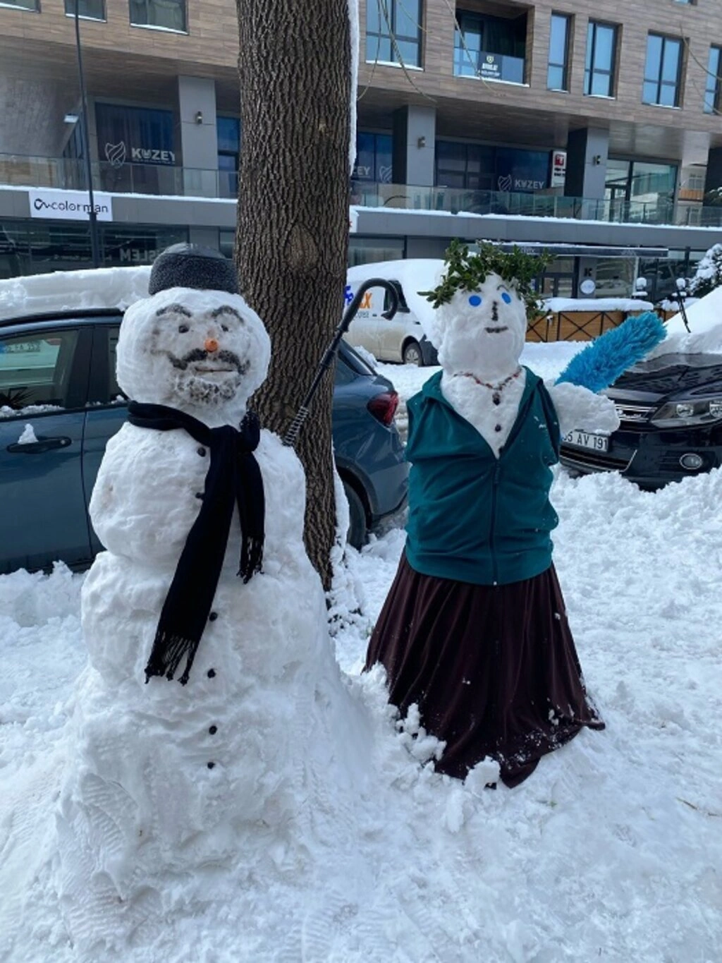 Samsun'da Kar Sanata Dönüştü: Birbirinden İlginç Kardan Adamlar