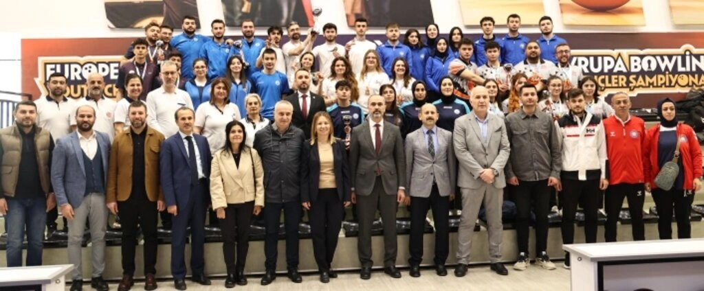 Samsun'da Ünilig Gençler Bowling Türkiye Şampiyonası