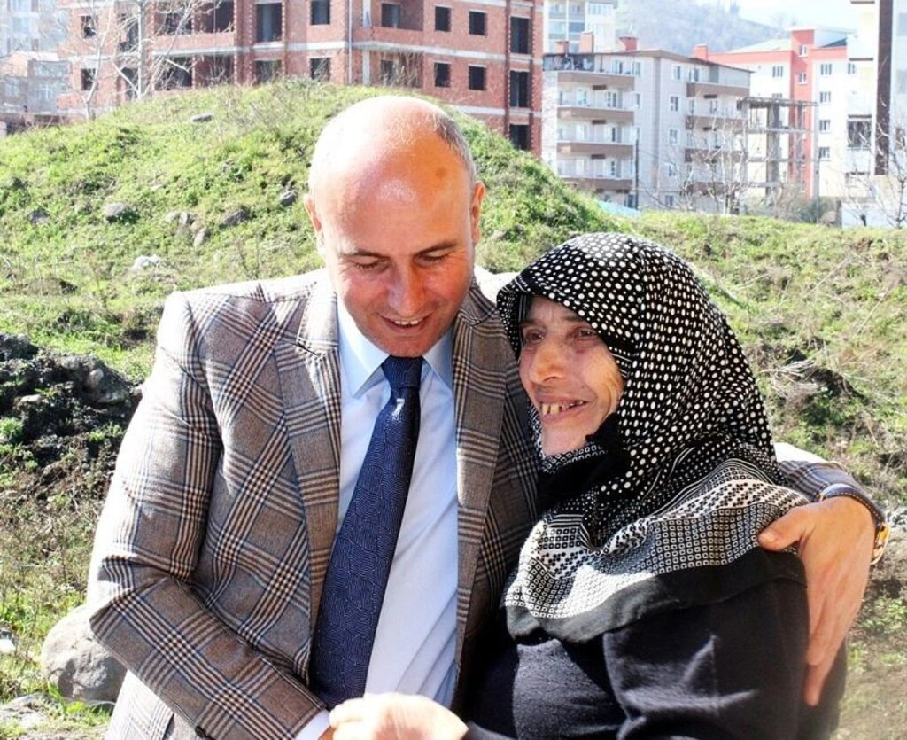 Tekkeköy Belediye Başkanı Hasan Togar