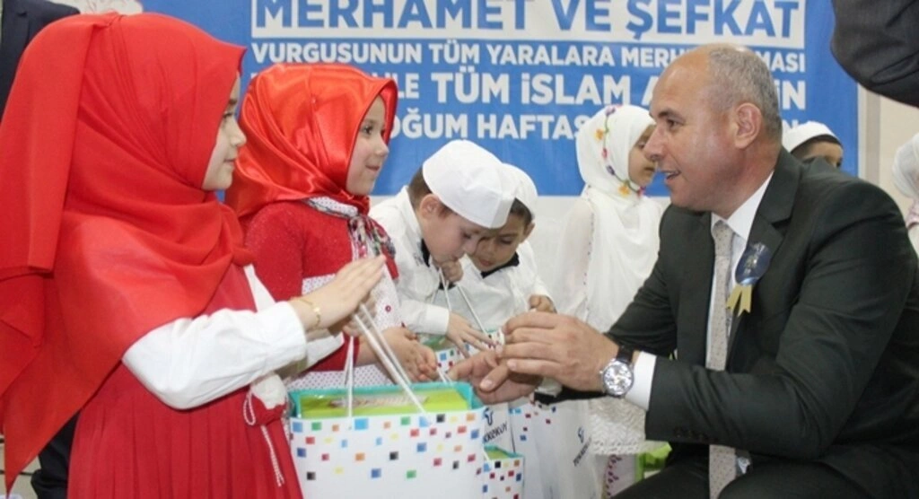 Tekkeköylüler kutlu doğum programında bir araya geldi