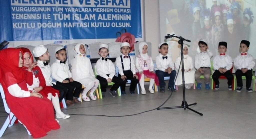 Tekkeköylüler kutlu doğum programında bir araya geldi