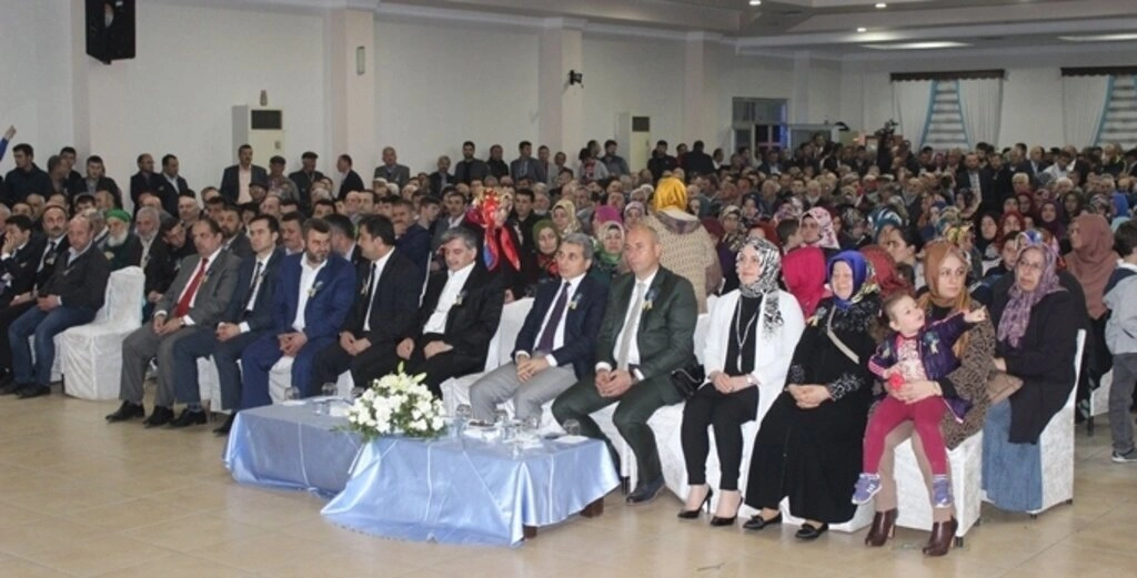 Tekkeköylüler kutlu doğum programında bir araya geldi