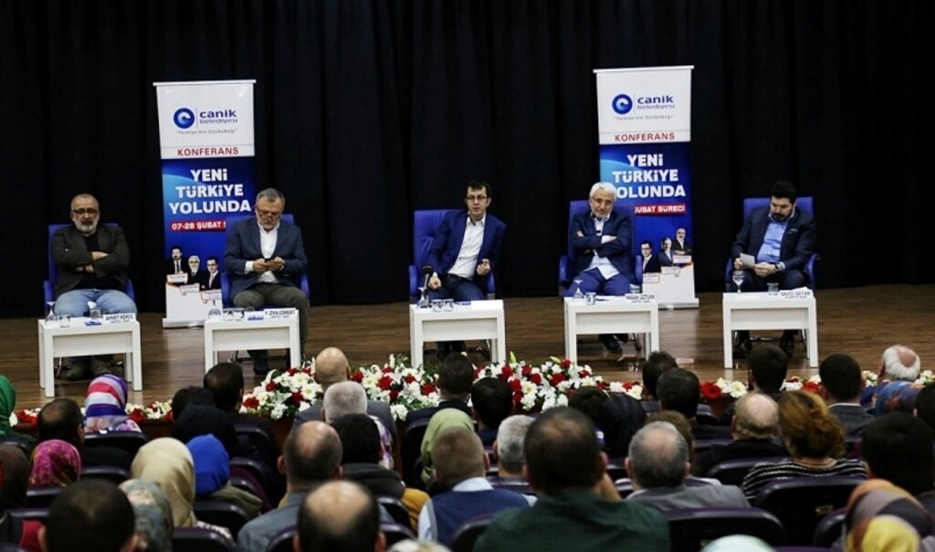 Canik'te 10 bin kişiye Yeni Türkiye anlatıldı
