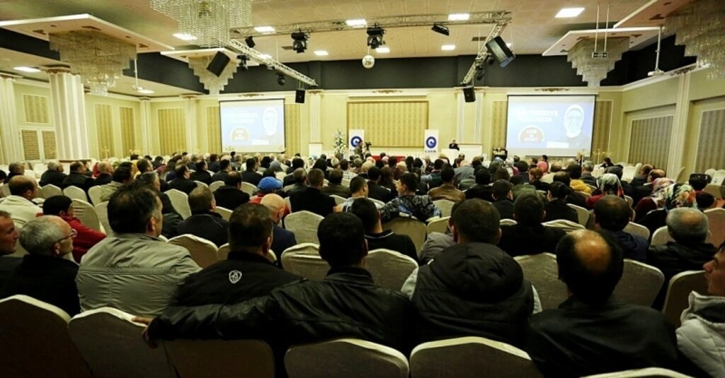 Canik'te 10 bin kişiye Yeni Türkiye anlatıldı