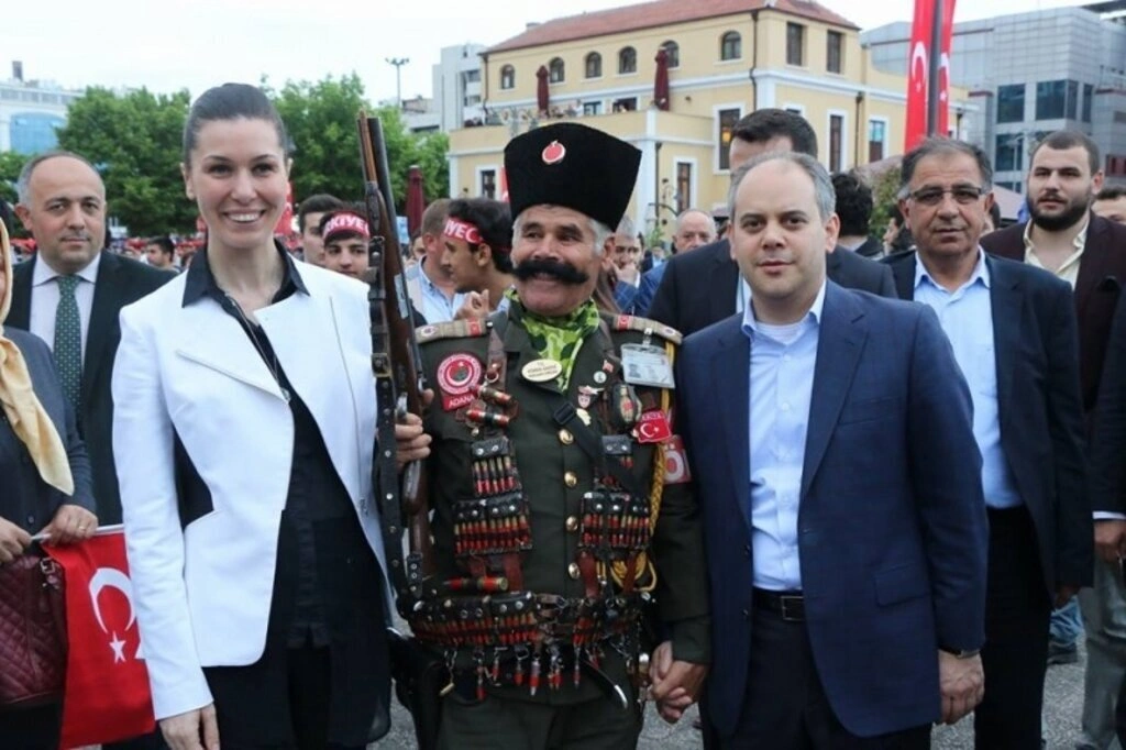 19 MAYIS BAYRAK