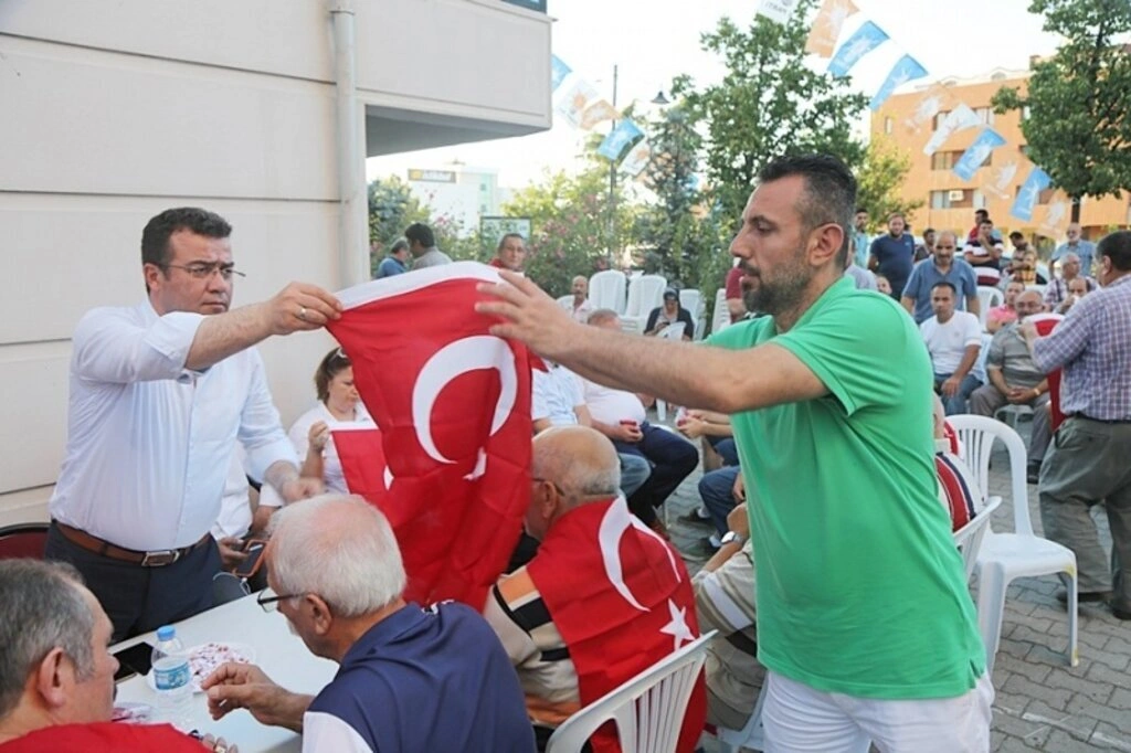 Atakum'da demokrasi nöbeti