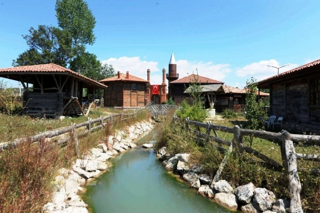 Hatıralarla yaşayan köy turizme açılacak