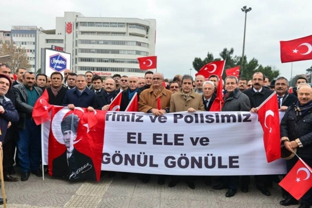 Teröre karşı Samsun tek yürek oldu