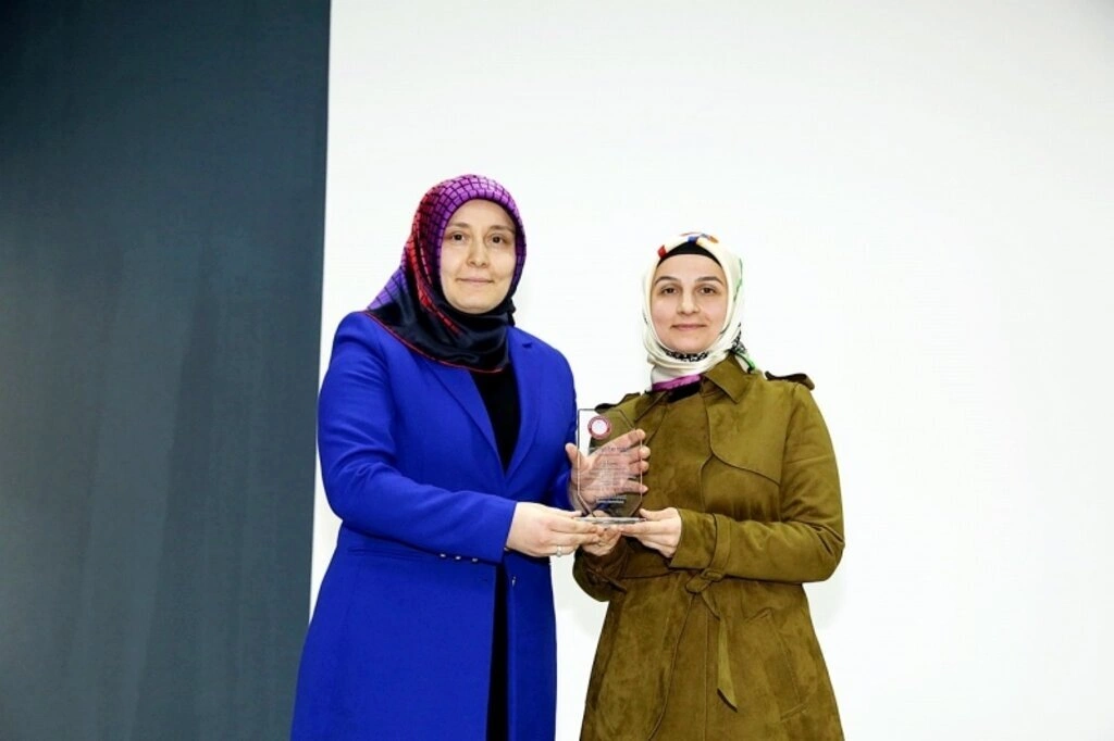 İlkadım Belediyesi'nin Okullara Desteği Sürüyor