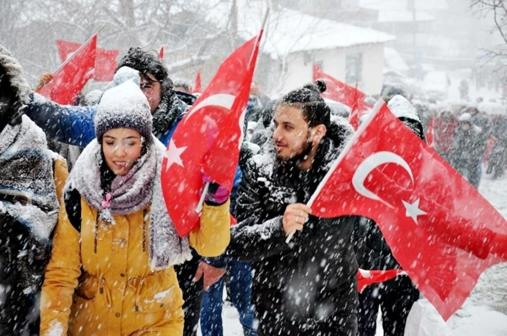 OMÜ'lü öğrenciler Ladik Akdağ'da Sarıkamış Şehitleri'ni andılar
