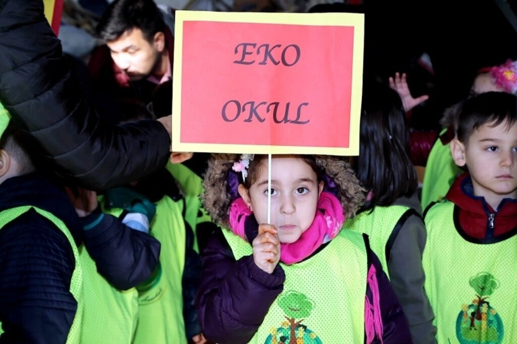 İlkadım'da miniklere geri dönüşüm eğitimi