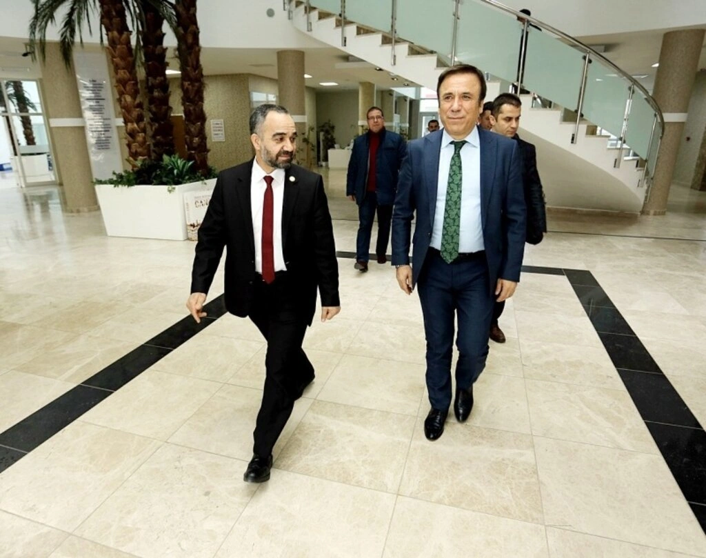 Başkan Osman Genç’e Romanlardan teşekkür