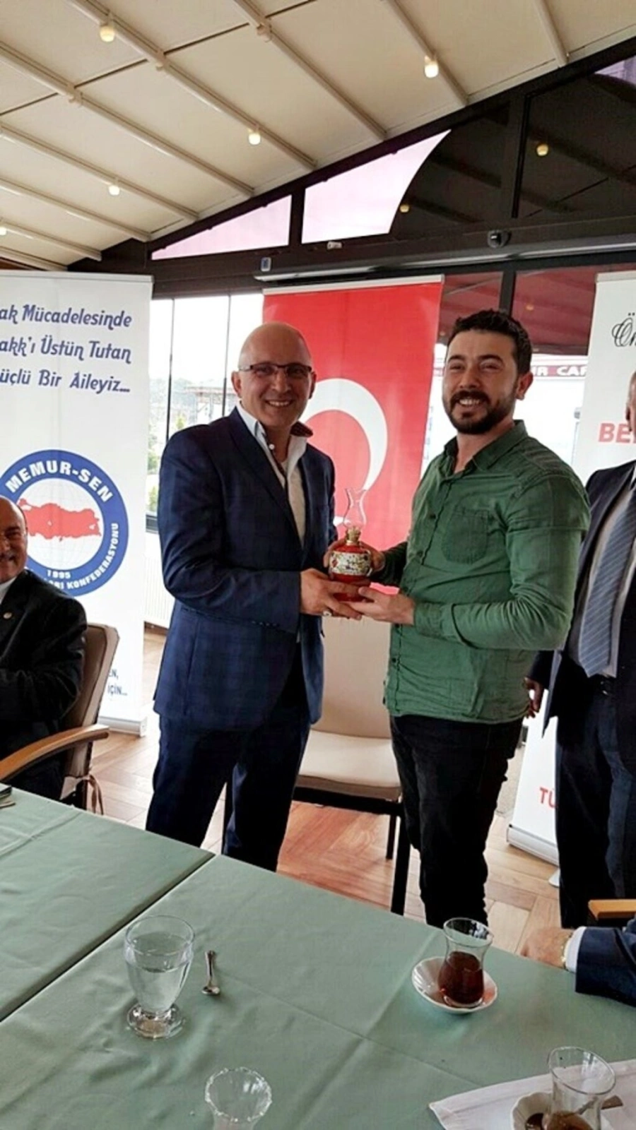Bem-Bir-Sen 23. kuruluş yıldönümünü Samsun'da gazetecilerle kutladı