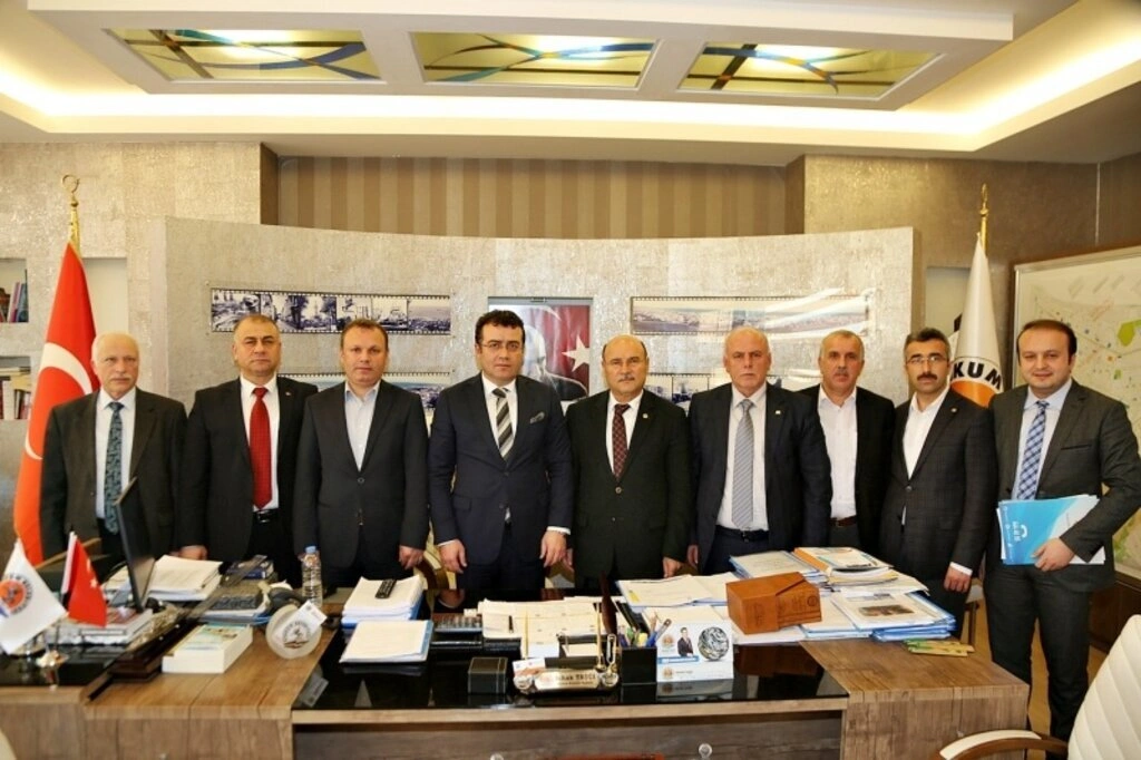 Atakum Belediyesi'nde memurları mutlu eden sözleşme