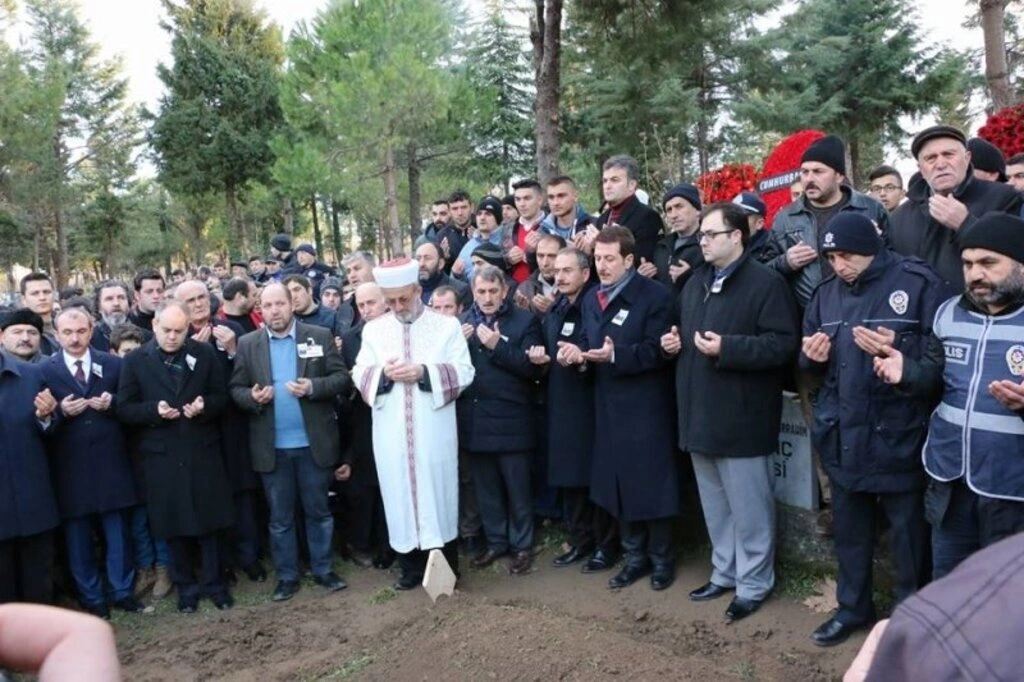 Şehit Ramazan Taşkın son yolculuğuna uğurlandı