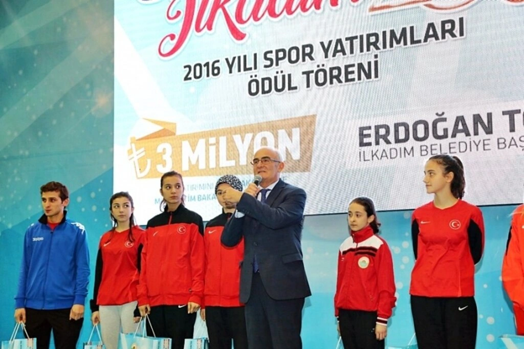 2016 Yılı Spor Yatırımları Ödülleri Sahiplerini Buldu