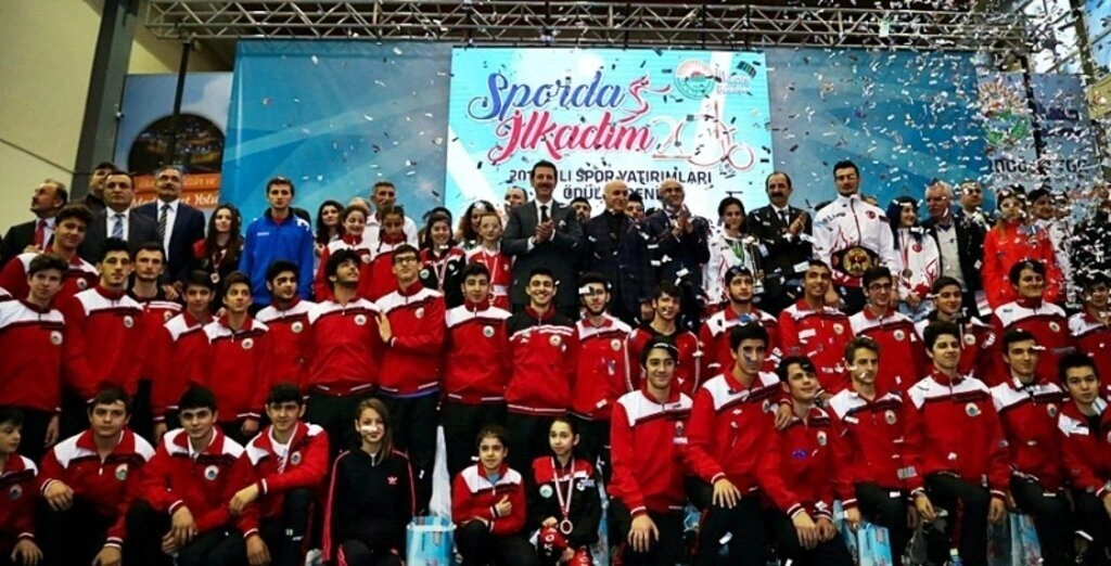 2016 Yılı Spor Yatırımları Ödülleri Sahiplerini Buldu