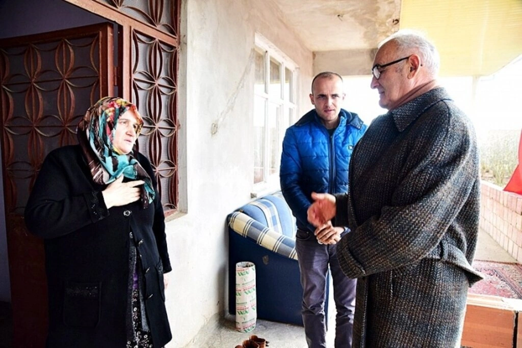 Başkan Yılmaz’dan şehit ailelerine ziyaret