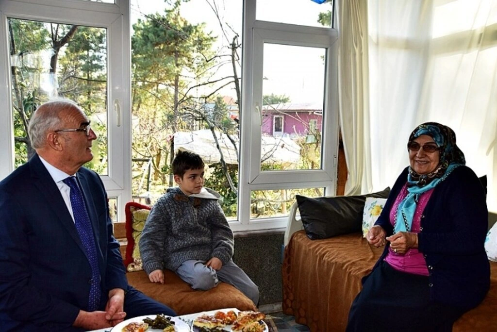 Başkan Yılmaz’dan şehit ailelerine ziyaret