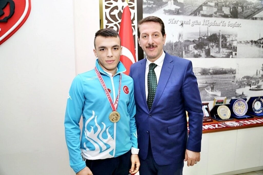 İlkadım'ın genç sporcuları yine gururlandırdı