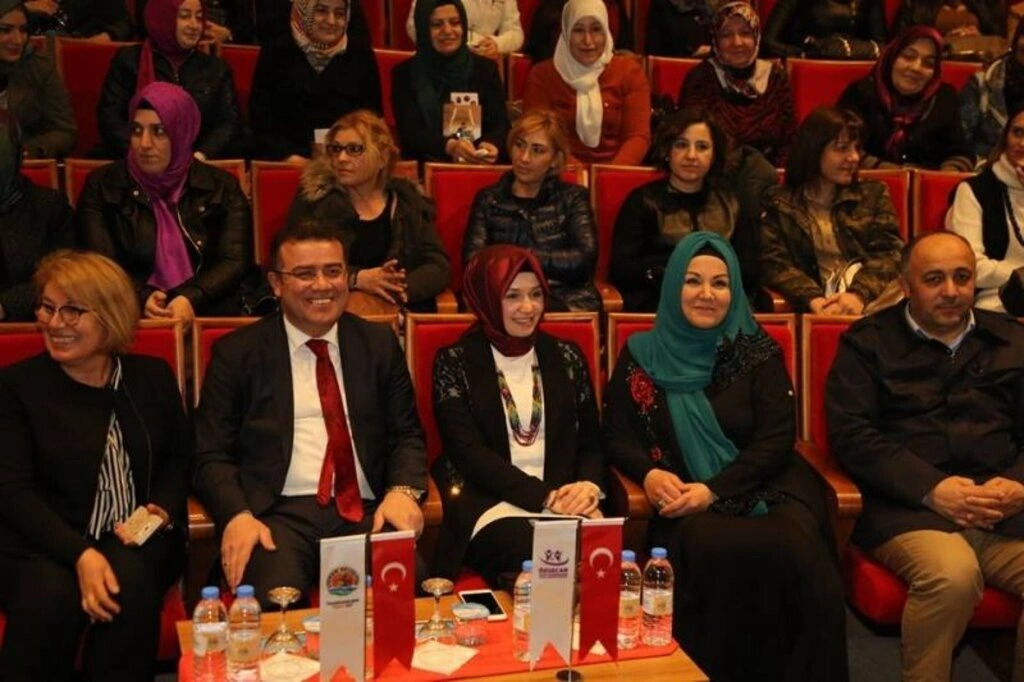 İkbal Gürpınar Atakum'da muhteşem bir akşam yaşattı