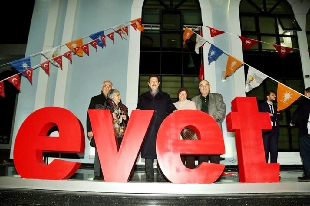 İlkadım'dan Güçlü "EVET"