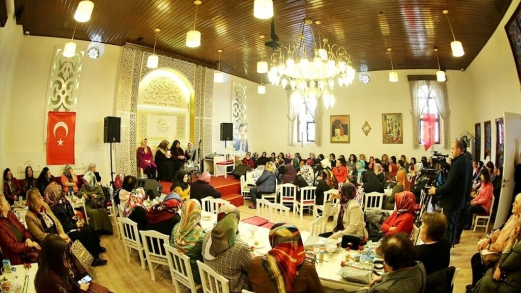 8 Mart Dünya Kadınlar Gününe İlkadım'da Farklı Bir Bakış