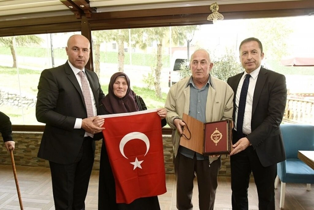 Başkan Togar ile Kaymakam Öztürk şehit aileleri ile bir araya geldi