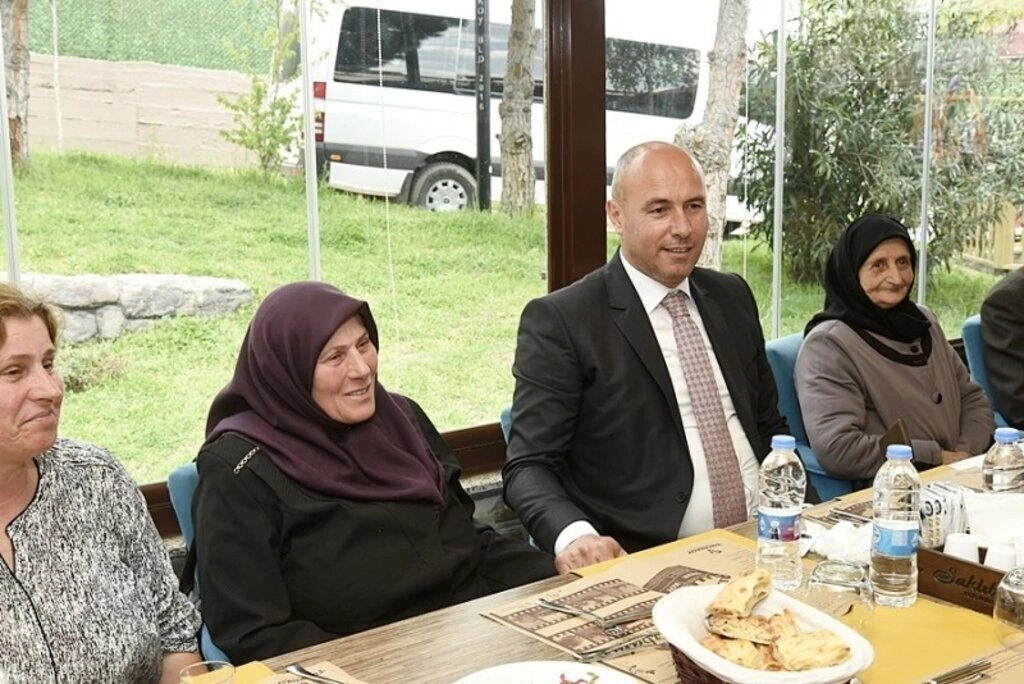 Başkan Togar ile Kaymakam Öztürk şehit aileleri ile bir araya geldi