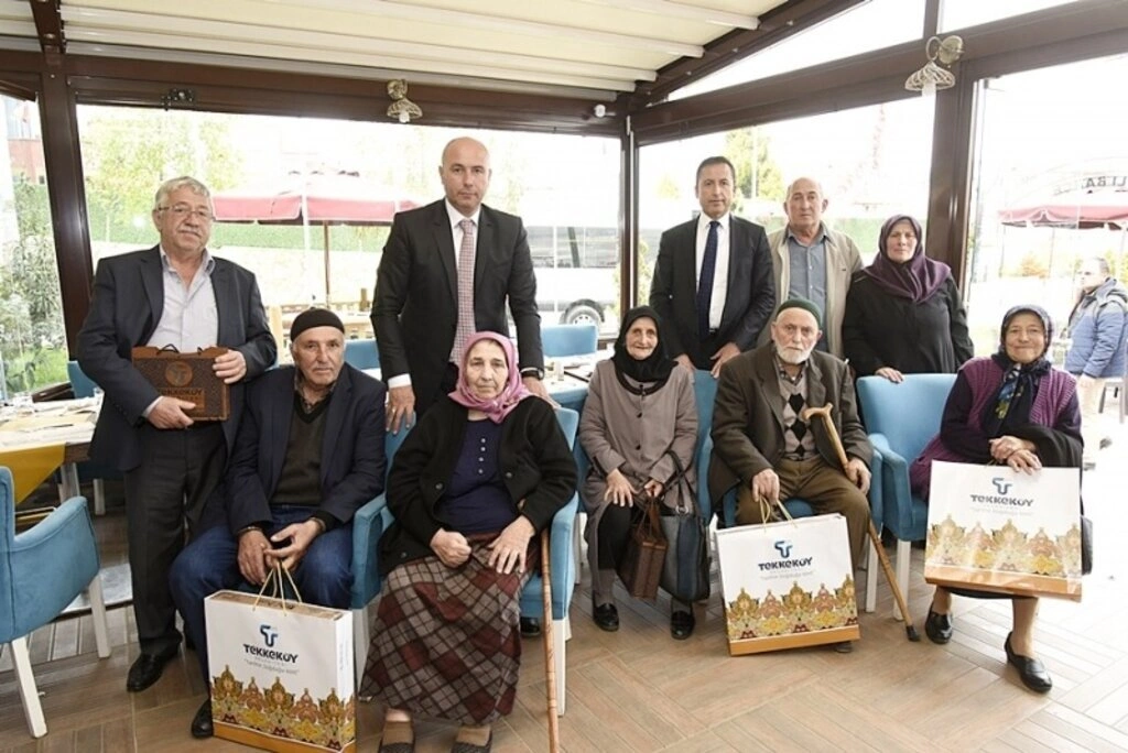 Başkan Togar ile Kaymakam Öztürk şehit aileleri ile bir araya geldi