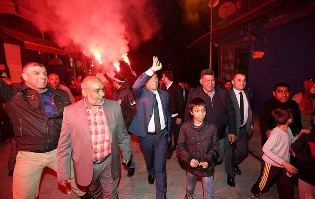 Samsun'da Romanlardan Evet kutlaması