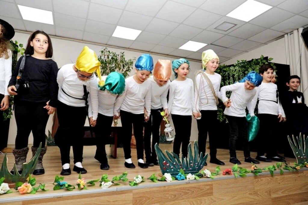 İlkadımlı Çocuklar'dan Büyük Performans