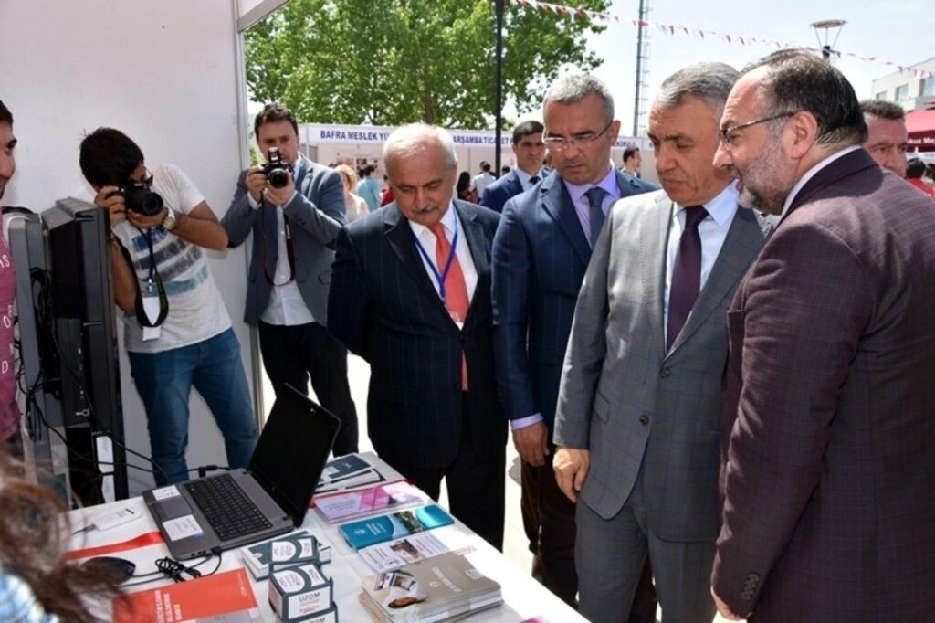 OMÜ’nün 12. Üniversite Tanıtım Günleri Şenlik Havasında Geçti
