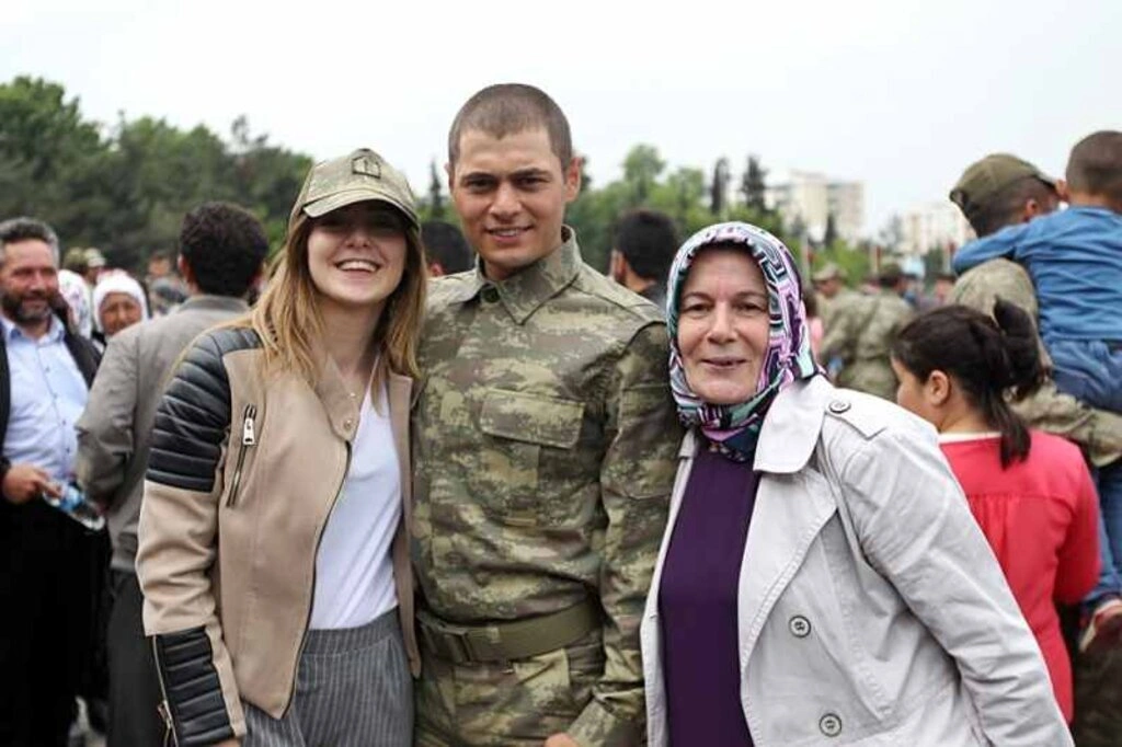 Acemi askerler yemin etti