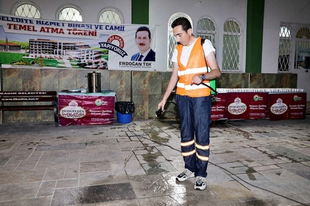 İlkadım ‘da Hizmete Ara Yok