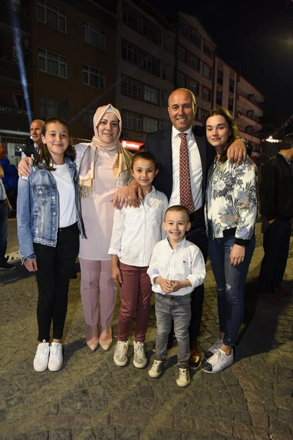 Tekkeköy de on binler aynı sofra da oruç açtı