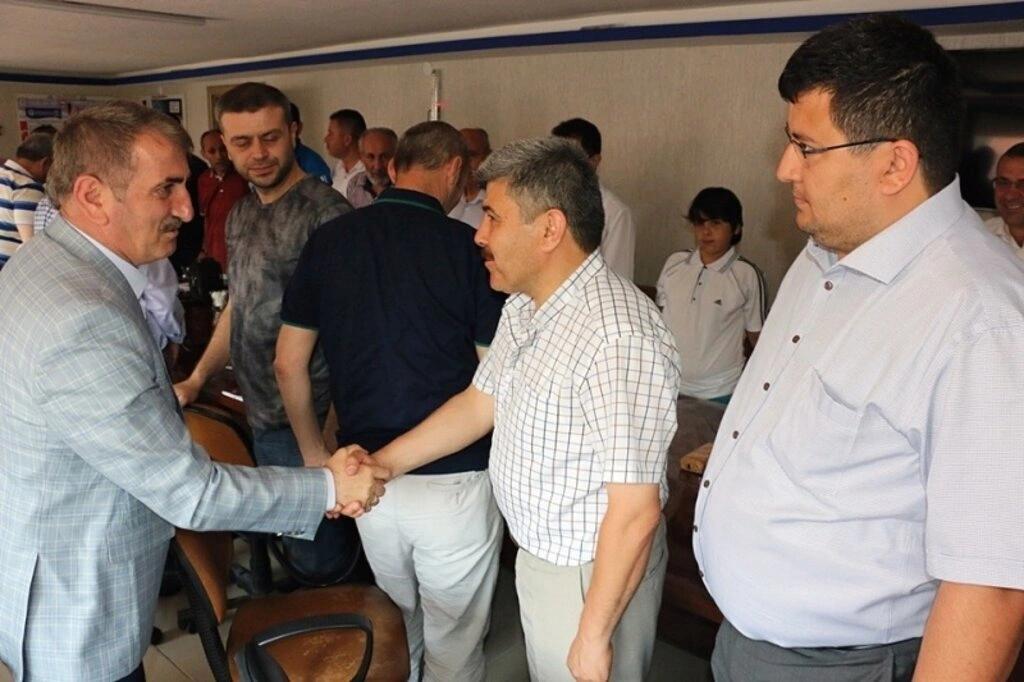 AK Parti Samsun Milletvekili Fuat Köktaş'tan bayramlaşma mesaisi