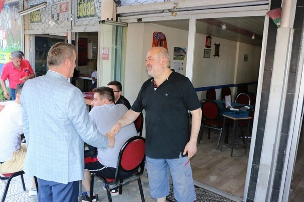 AK Parti Samsun Milletvekili Fuat Köktaş'tan bayramlaşma mesaisi