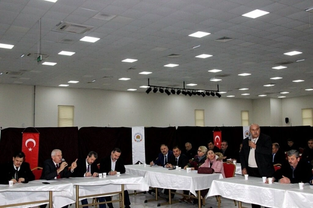 ALAÇAM BELEDİYE BAŞKANI HADİ UYAR MUHTARLAR İLE İSTİŞARE TOPLANTISINDA BİR ARAYA GELDİ