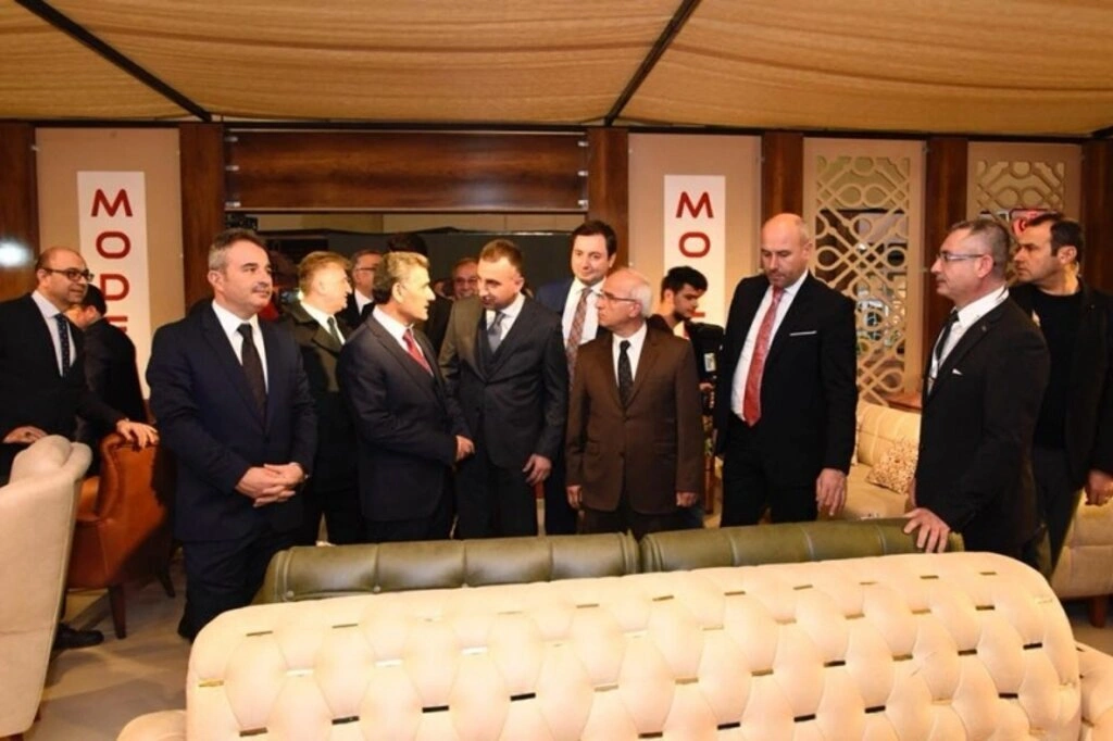 GÖZ KAMAŞTIRAN TASARIMLAR TÜYAP SAMSUN 3. MOBİLYA VE DEKORASYON FUARI’NDA