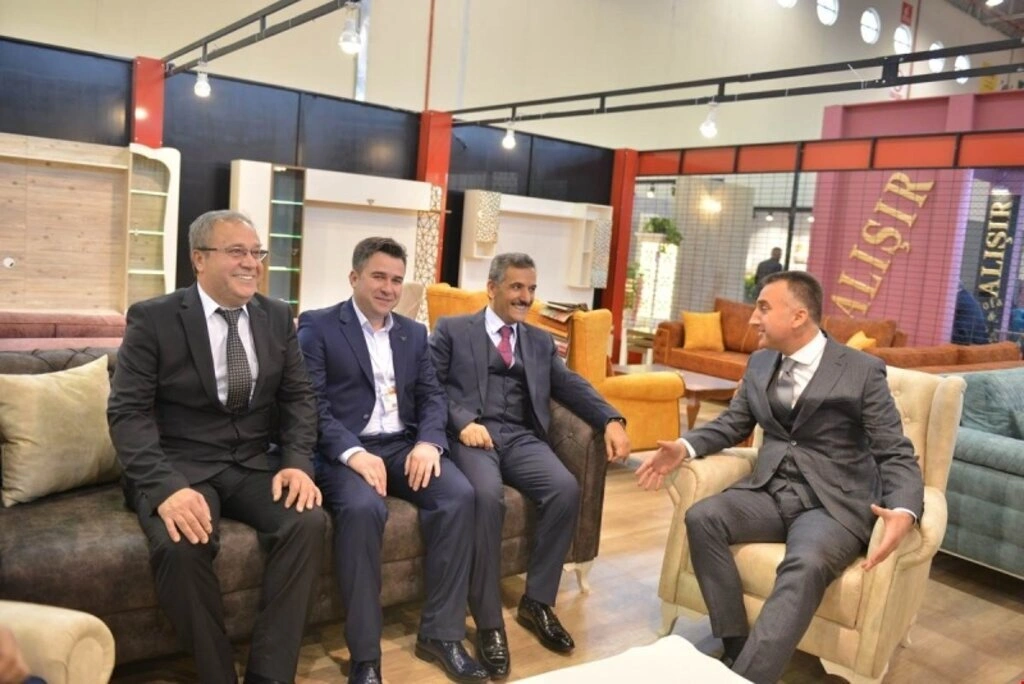 GÖZ KAMAŞTIRAN TASARIMLAR TÜYAP SAMSUN 3. MOBİLYA VE DEKORASYON FUARI’NDA