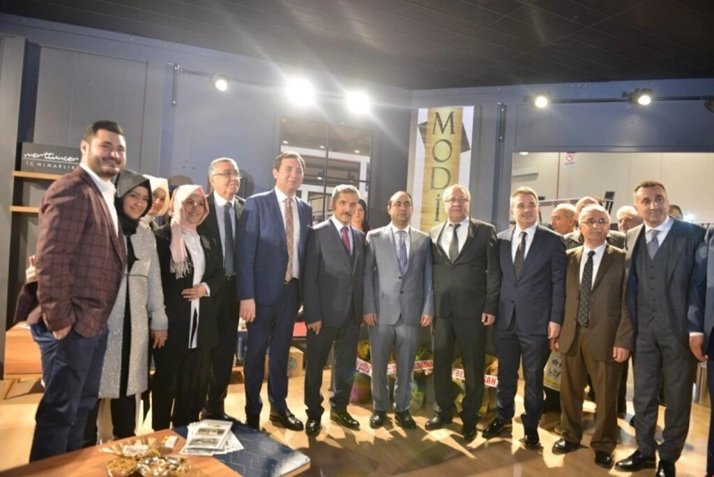 GÖZ KAMAŞTIRAN TASARIMLAR TÜYAP SAMSUN 3. MOBİLYA VE DEKORASYON FUARI’NDA