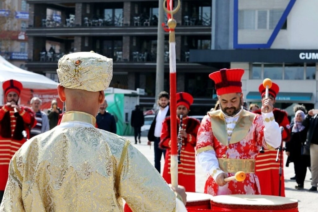 İLKADIM’DA HAKİMİYET-İ MİLLİYE BAYRAK SERGİSi