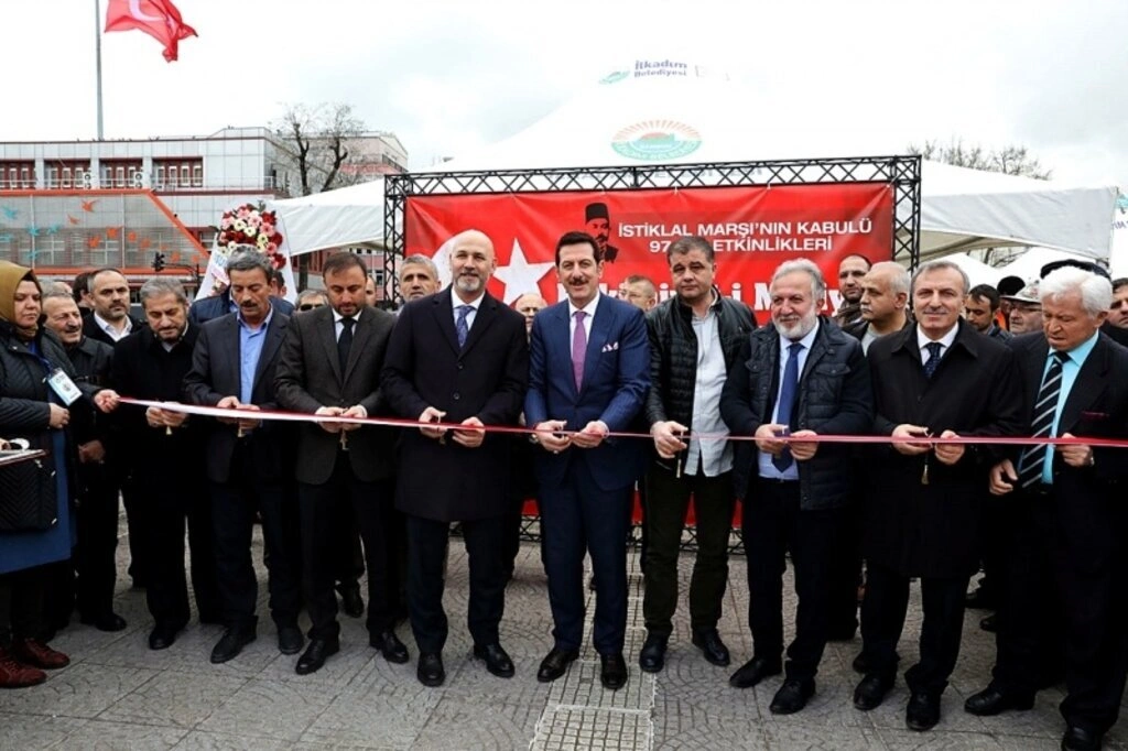 İLKADIM’DA HAKİMİYET-İ MİLLİYE BAYRAK SERGİSi