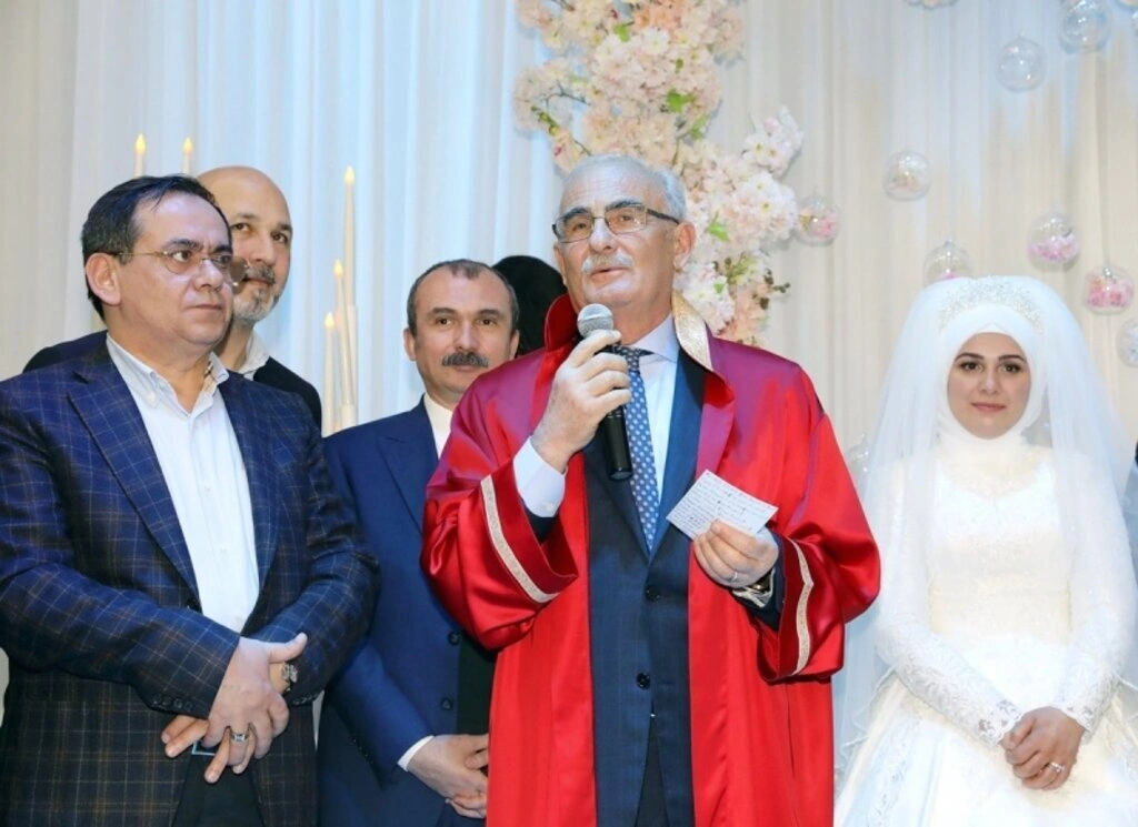Büşra Tok ve Muhammet Kaya dünyaevine girdi