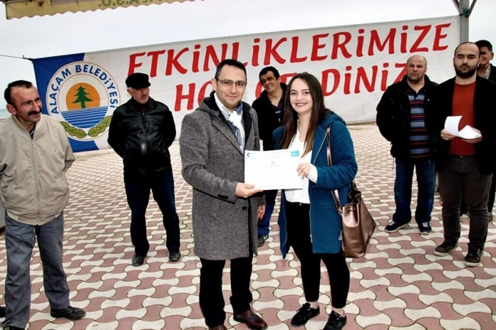 Alaçam'da Engelli ve Hükümlü Girişimcilere Belgeleri Verildi