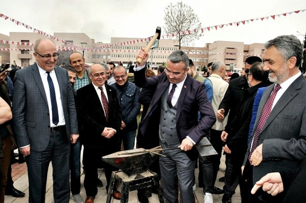 OMÜ Ailesi Nevruz Kutlamasında Coştu