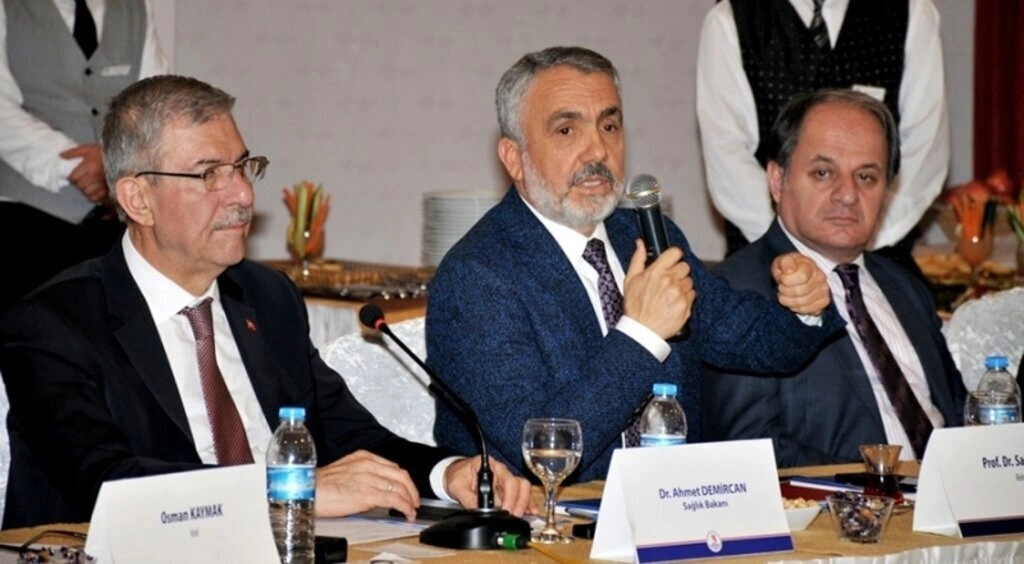 Samsun'da üniversite, şehir ve iş dünyası toplandı